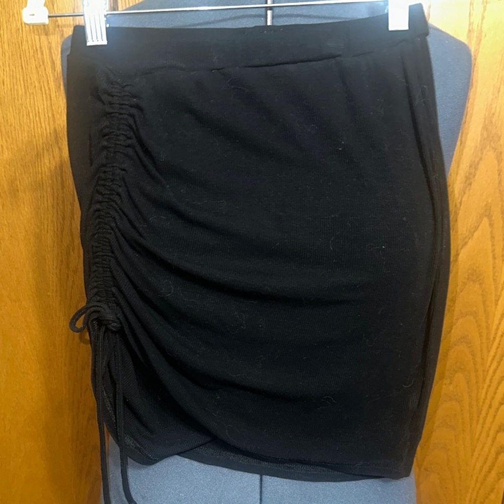 Steven Madden BB Dakota Black Ruched Side-Drawstring Knit Skirt